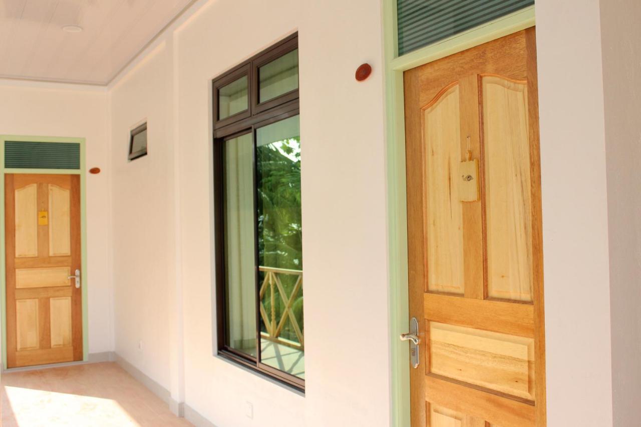 Shifa Lodge Maldives Feridhoo Екстер'єр фото